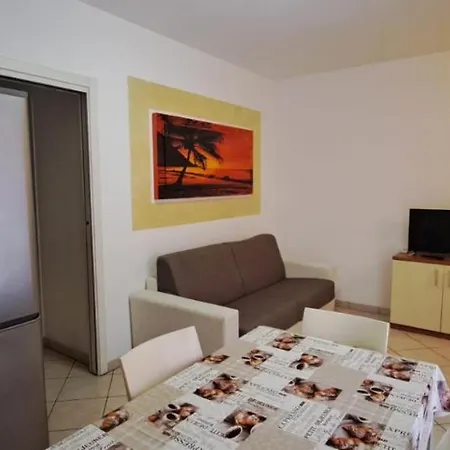 Tony In Apartment *